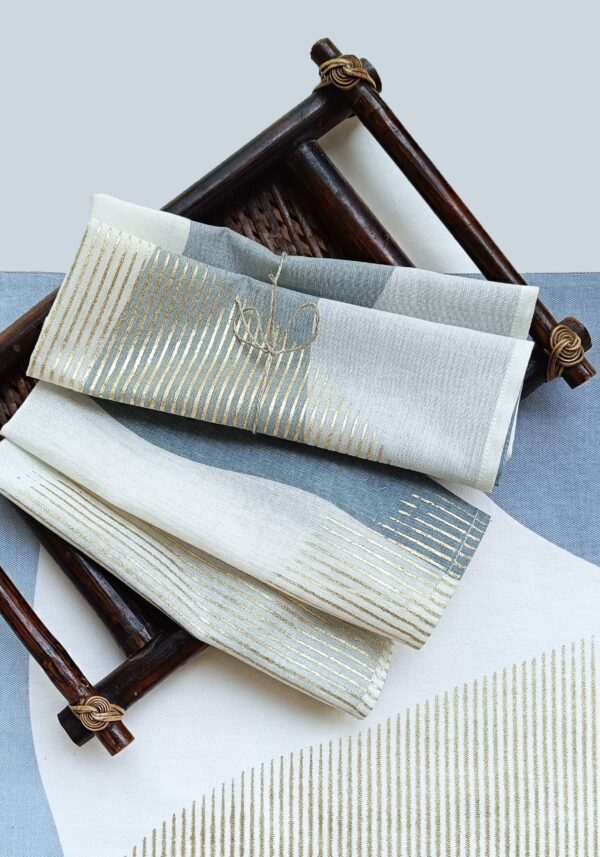 Mountain Scapes Table Napkins Set of 4 - Off-White Blue